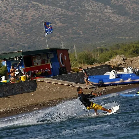 Surf Tatil Koyu Ferienpark Datça