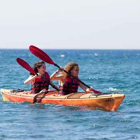 홀리데이파크 Surf Tatil Koyu *